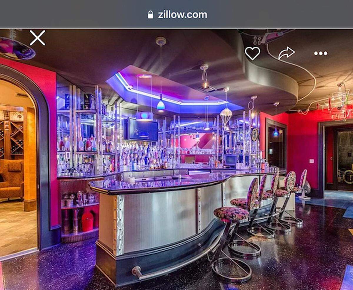 Bar area