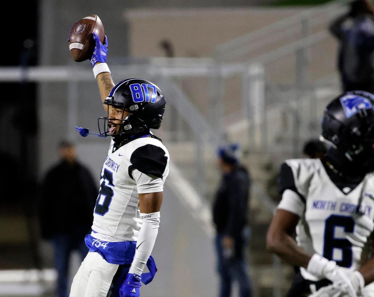 North Crowley defensive back Haneef Bilal and the Panthers will face Keller in round one.