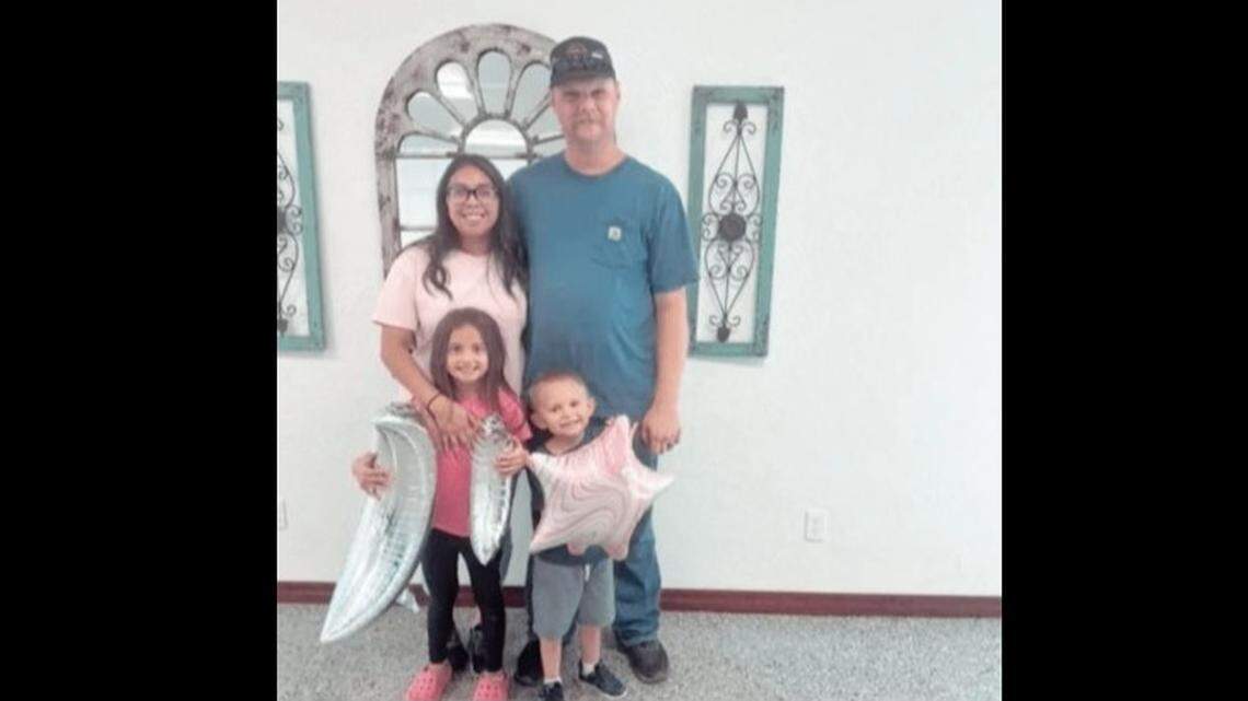 Quadruple fatal head-on crash: North Texas couple, son die in no-passing zone