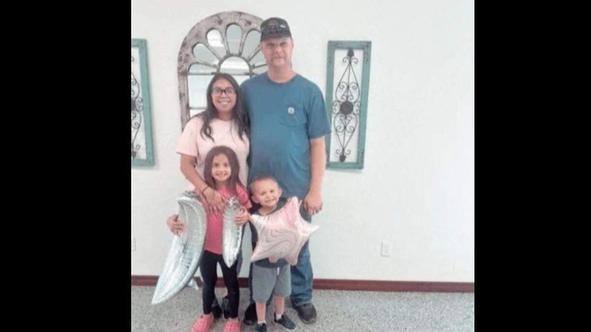 Cooper and Jennifer Bailey and their son Hudson died in an SUV crash in Cooke County on March 14, 2026.