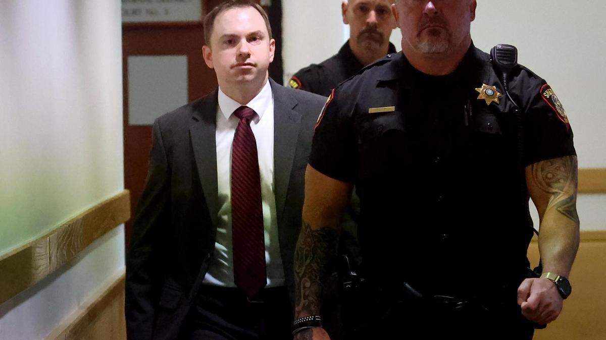 Recap: Jury to return Monday to decide ex-cop Aaron Dean’s sentence for manslaughter