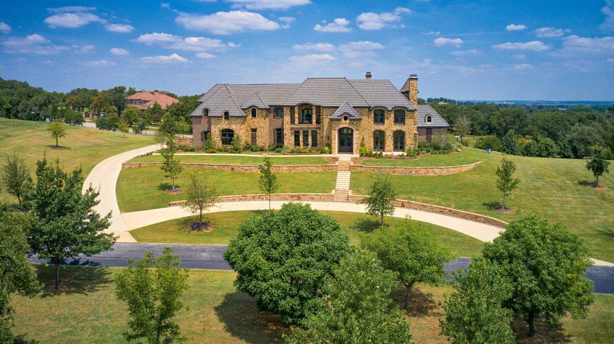 The home at 3 Paigebrook will auction without reserve to the highest bidder. Open houses are held daily from 1 to 4 p.m. 


