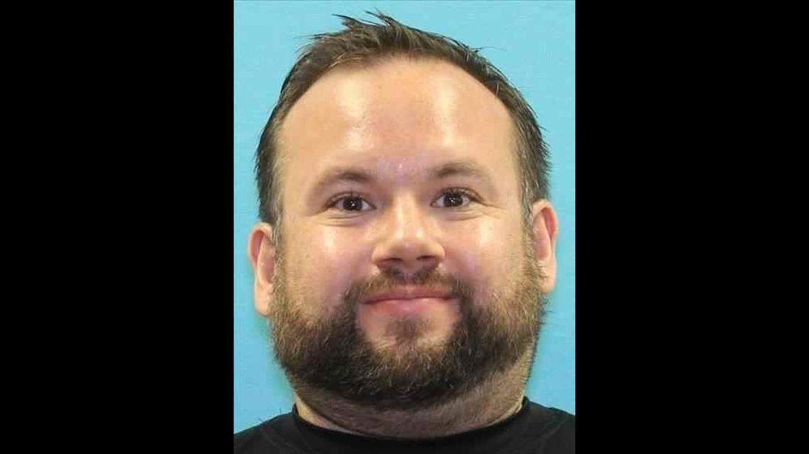 Ex-North Texas school employee arrested on possession of child pornography