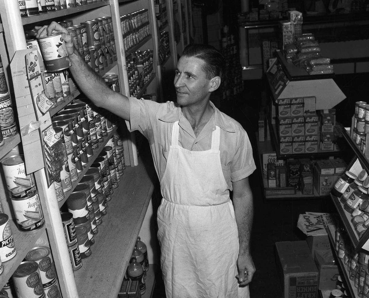 Aug. 5, 1946: W.L. Redford, manager of Hudson Grocery and Market at 3478 W. Vickery, shown in his store the day after the 33-year-old narrowly escaped death when a small plane he was flying struck high-voltage power lines and crashed into Lake Worth. (The location today is where West Vickery dead-ends at Chisholm Trail Parkway, near TownePlace Suites.)