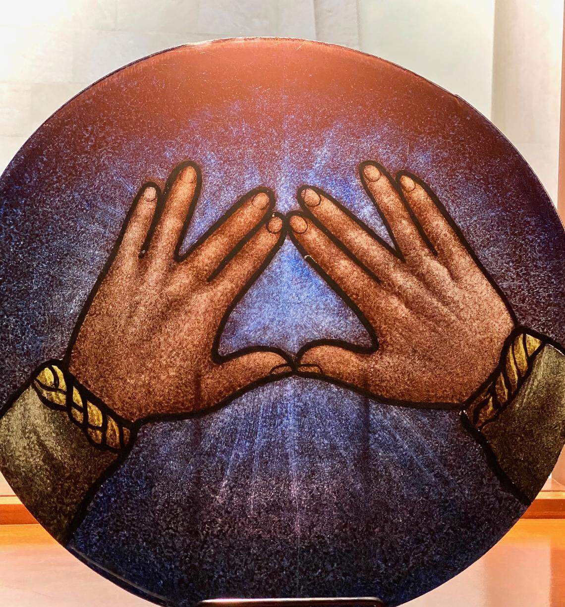 These two hands raised in a priestly blessing resemble the Vulcan salute, a gesture familiar to Star Trek fans. Its origins are Jewish. The fingers simulate the Hebrew letter “shin,” a reference to “almighty” God. 