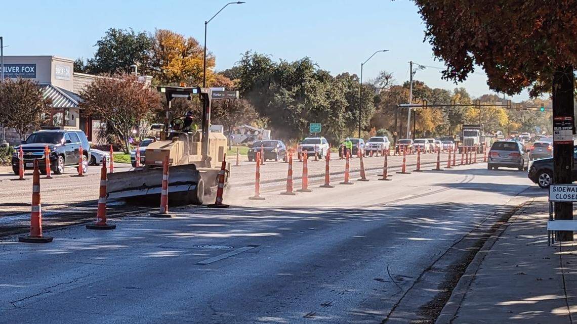 The city of Fort Worth has reduced South University drive to two lanes in each direction between Riverfront Drive and the Interstate 30 overpass. Works will install a raised median with landscaping.