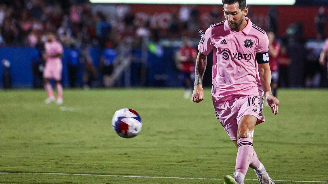 Watch Lionel Messi score the first goal of the game against FC Dallas
