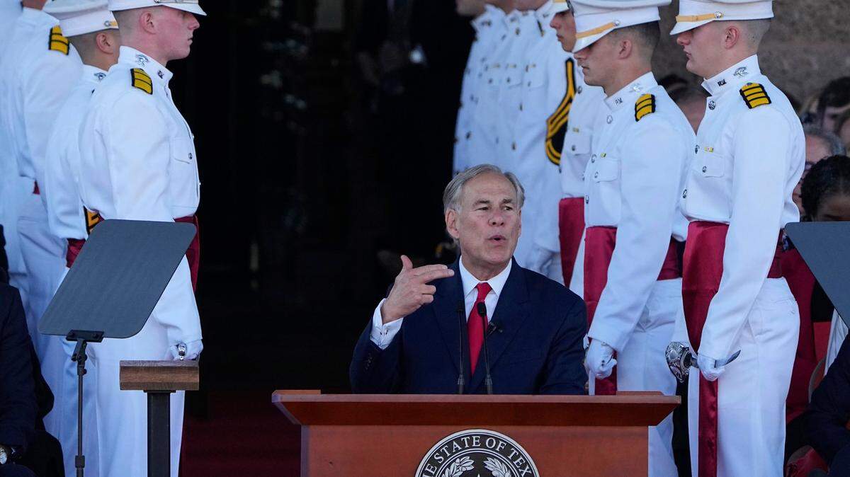 Texas Gov. Greg Abbott speaks during his inauguration ceremony in Austin, Texas, Tuesday, Jan. 17, 2023. (AP Photo/Eric Gay)
