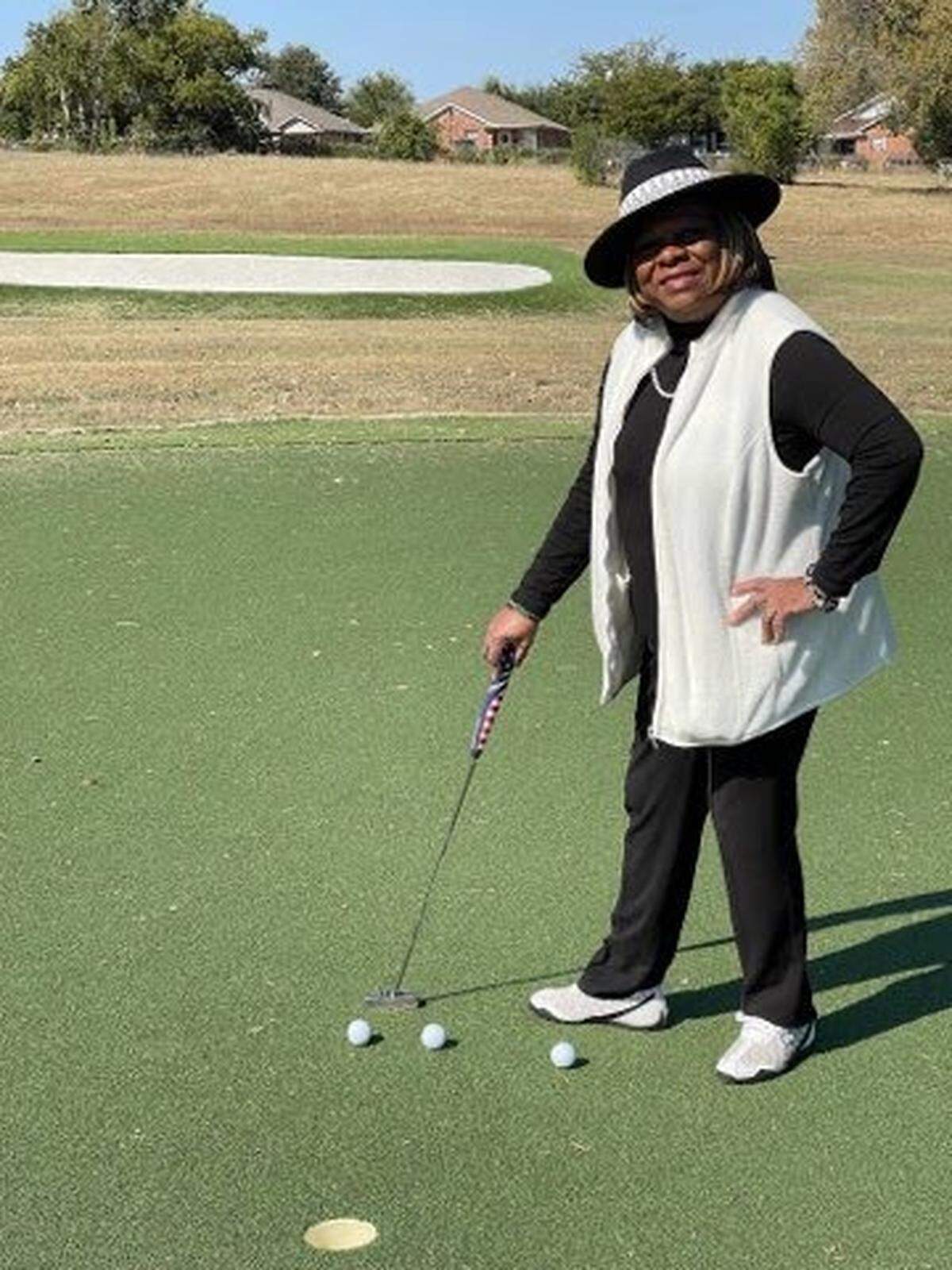 Gladys Lee has spent nearly 40 years changing the lives of young men and women by using golf to teach life lessons.