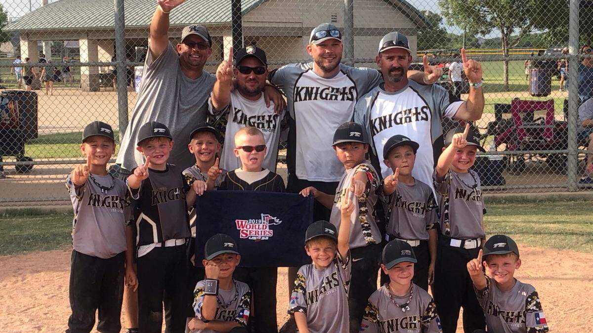 Tri Cities Knights: Top row, Stewart Fowler, Casey Duvak, Matt Stovall, Patchy; 2nd row, Zack Duvak, Knox Williams, Wesley Peters, Joshua Tillotson, Christian Choe, Cody Bural, Ryder Stovall; 3rd row, Maddox Fowler, Parker Duvak, Hagen Anderson, Nicholas Fergen