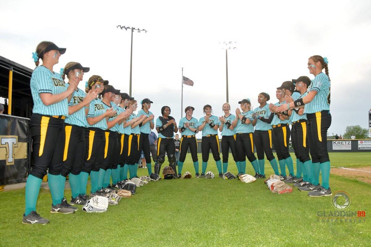 Forney softball team honors fallen teammate Emily Galiano Tuesday April 16, 2019.
