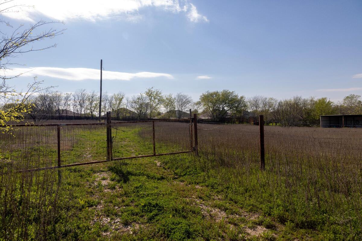Boise-based developer Conger Group is requesting a zoning change to build 61 cottages on this 5.5 acre plot off Bowman Roberts Road. It is currently zoned for agriculture use.
