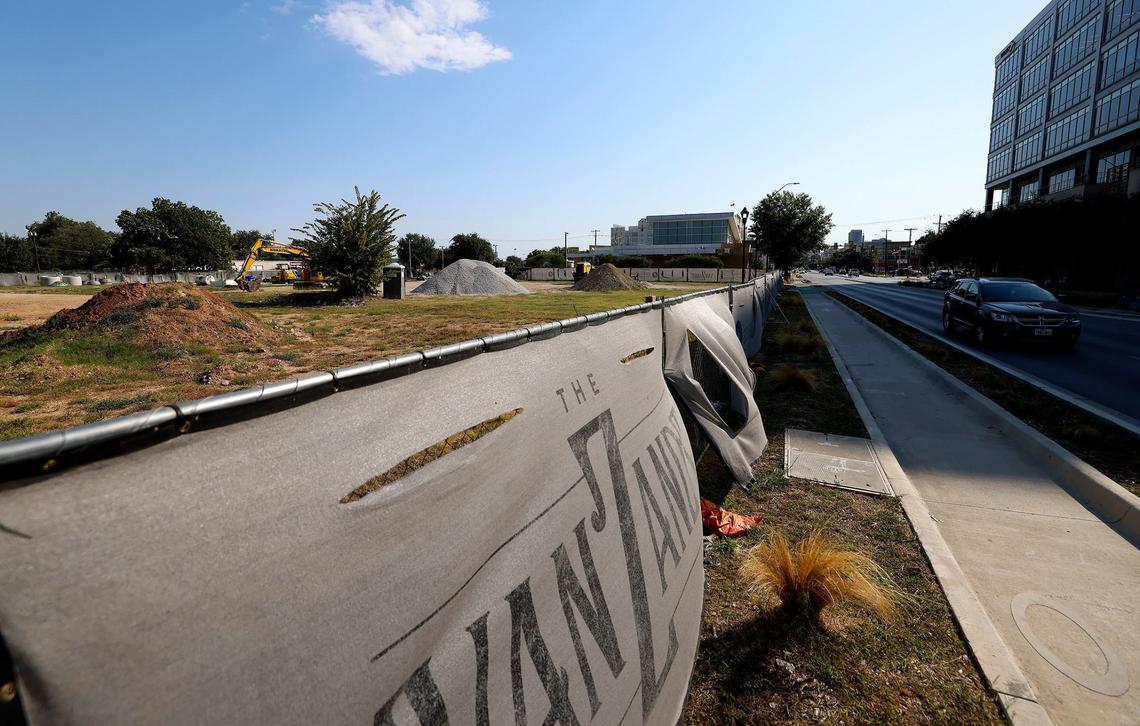 A fenced lot on the 2800 block of West 7th Street remains undeveloped as seen on Thursday, Oct. 10, 2024. Goldenrod Companies says it will begin construction around the holidays on the Van Zandt mixed-use development here.