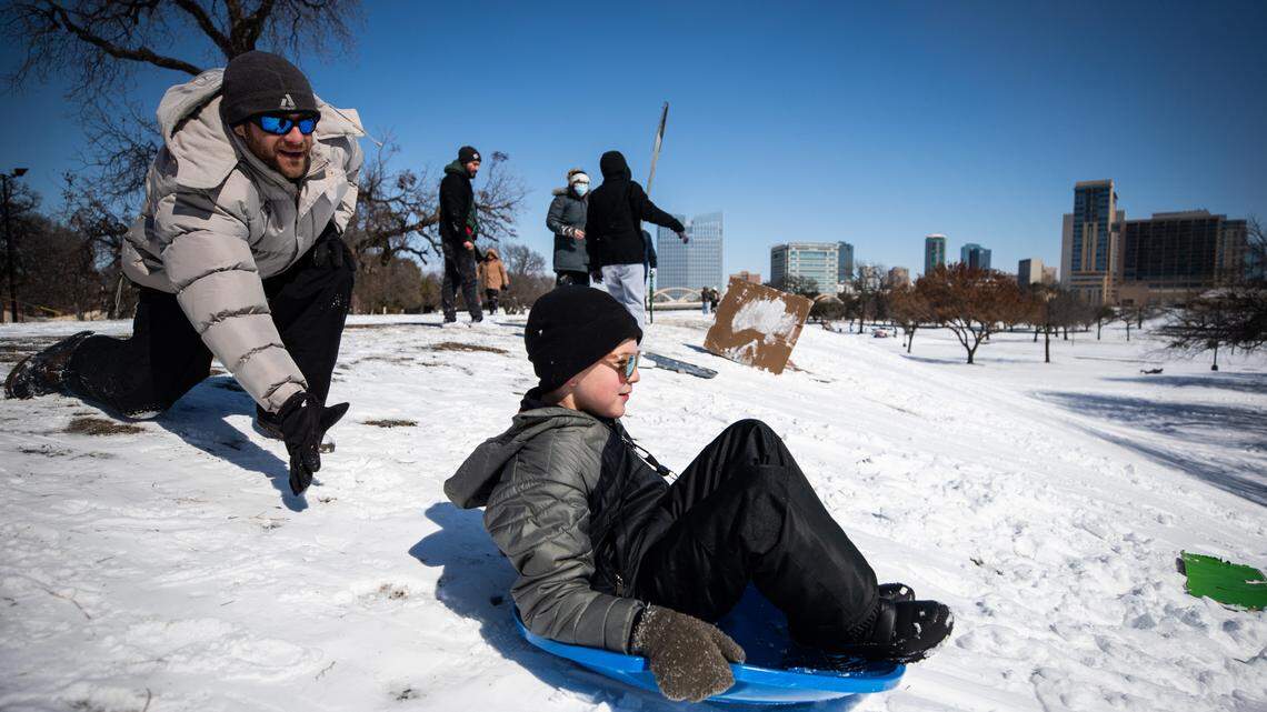 Can North Texas expect cold temps in 2022? Forecasts show winter storm is ‘unlikely’
