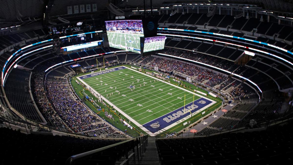 The Gunter Tigers played the Tidehaven Tigers during the second half of the UIL Conference 3A Division 2 state championship football game at AT&T Stadium in Arlington, Texas, Thursday, Dec. 14, 2023.