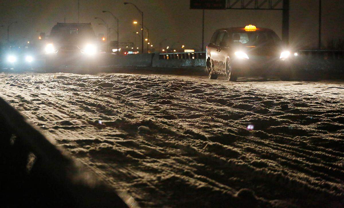Cobblestone ice on bridges and overpasses makes travel treacherous overnight Saturday as low temperatures continues. TXDOT announced plans to have crews treat the cobblestone ice to make roads safer starting Sunday morning. Seen in Haltom City, TX on December 7, 2013 (Star-Telegram/Ross Hailey)