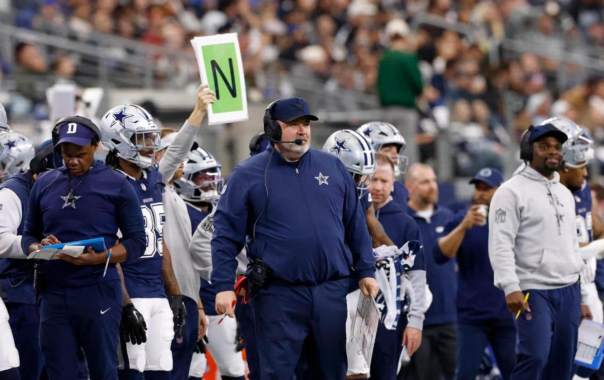 Mike McCarthy won 12 games three times during his four seasons in Dallas.
