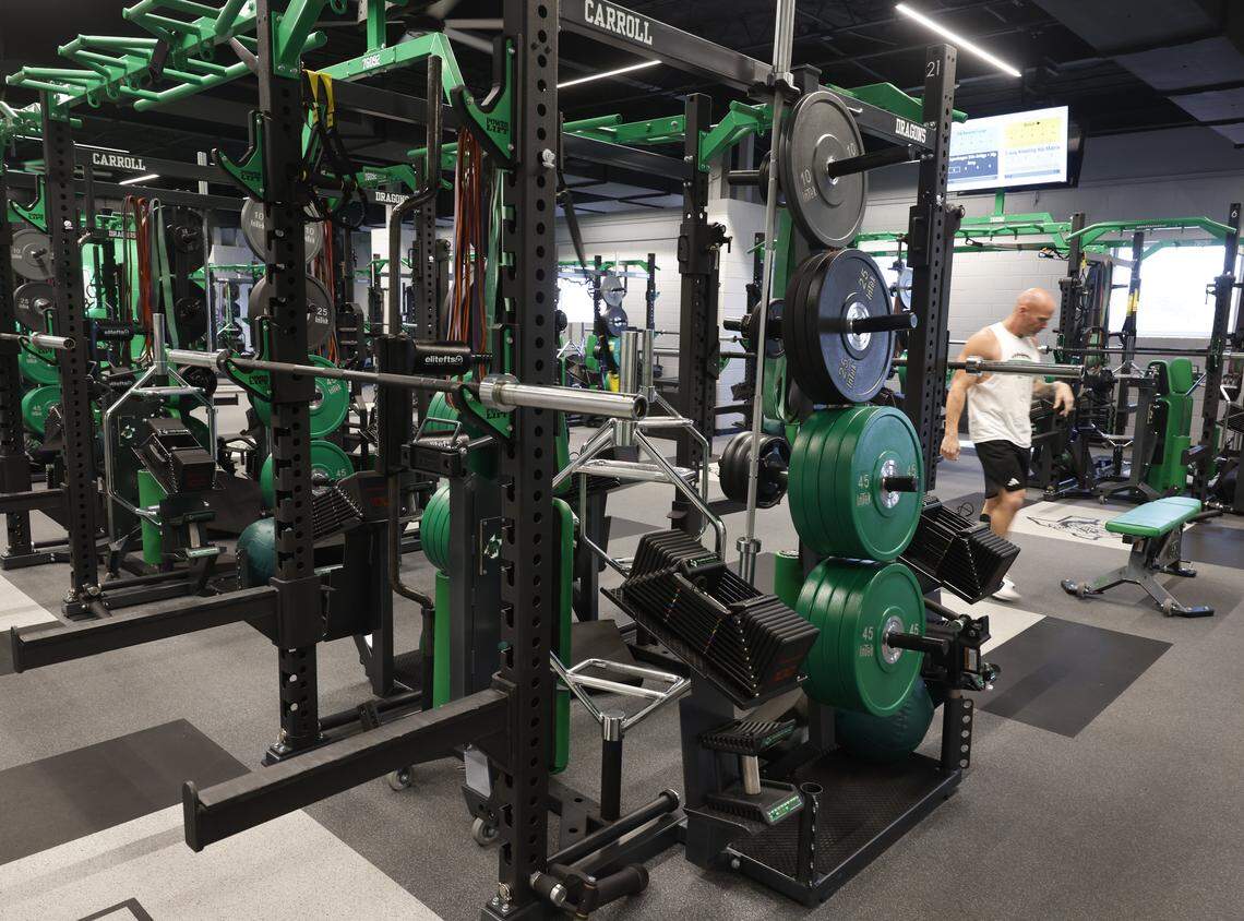 Strength coach Doug Castleberry in the weight room