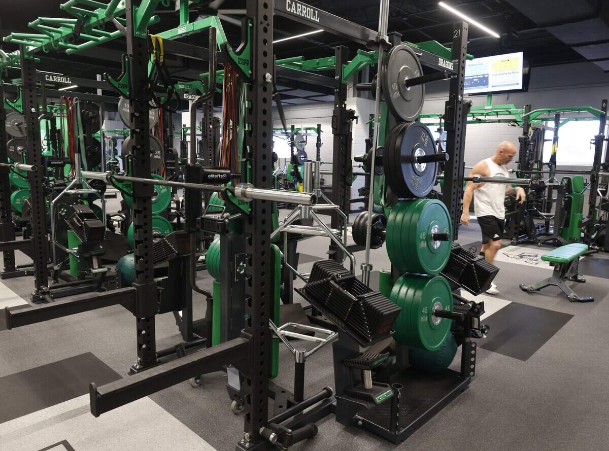 Strength coach Doug Castleberry in the weight room