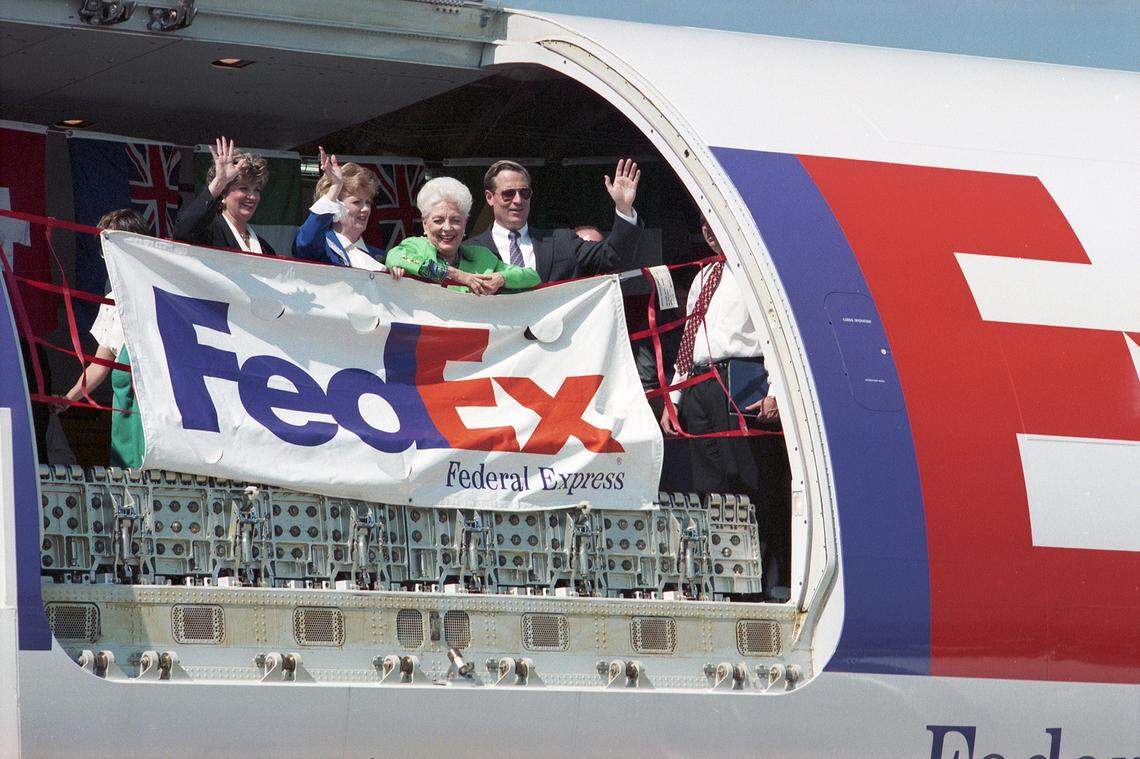 Oct. 4, 1994: FedEx broke ground on a $300 million sorting hub at Alliance Airport in Fort Worth that is expected to open in 1997 and employ about 600 workers. Pictured in a new FedEx Airbus A300F during the ceremony are, from left, Mary Alice Taylor, FedEx senior vice president for the Americas and the Caribbean; Fort Worth Mayor Kay Granger; Texas Gov. Ann Richards; and Alliance Airport developer Ross Perot Jr.