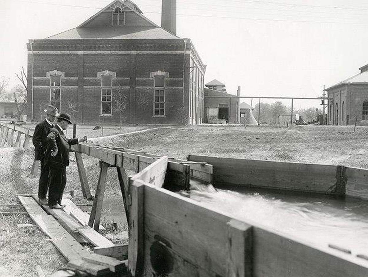 The Holly water treatment plant’s expansion in 1916 in Fort Worth.