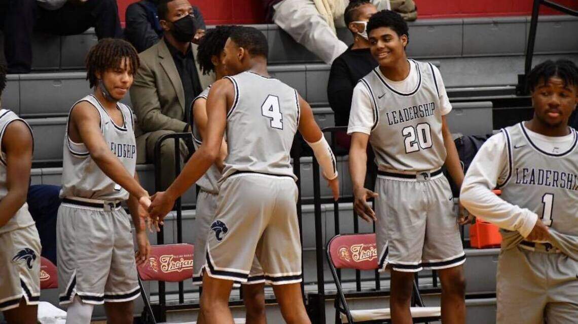 It doesn’t have a home gym, but this Fort Worth boys basketball team is playoff-bound
