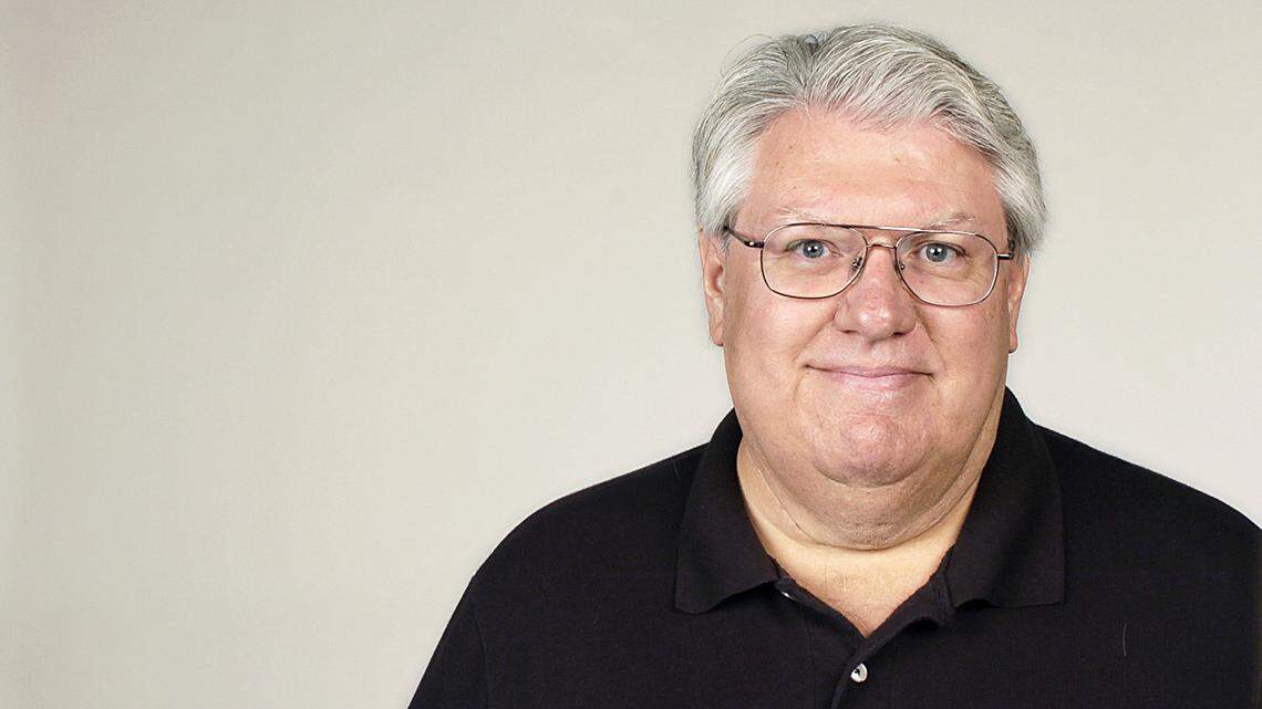 Lexus adds subcompact UX crossover to lineup in regular and hybrid models