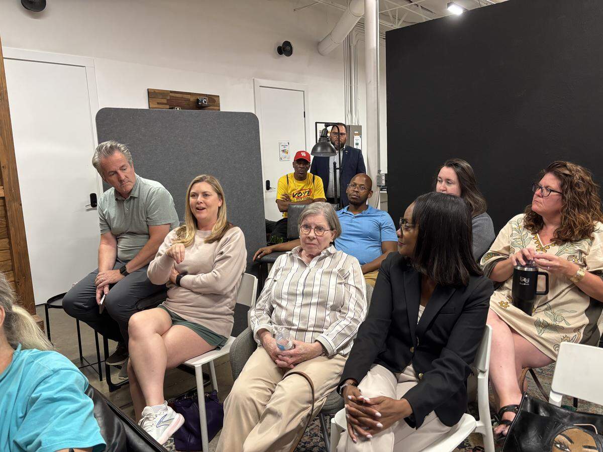 Commissioner Alisa Simmons sat alongside the other People’s Commissioners Court attendees to hear what residents wanted to see the group’s monthly meetings to serve as.