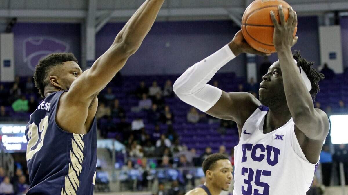 TCU forward Yuat Alok (35) is going to Central Florida. Alok played JUCO ball in Florida, so it’s not surprising to see him head back to the state. He broke his hand in the Diamond Head Classic, and is out for the season.