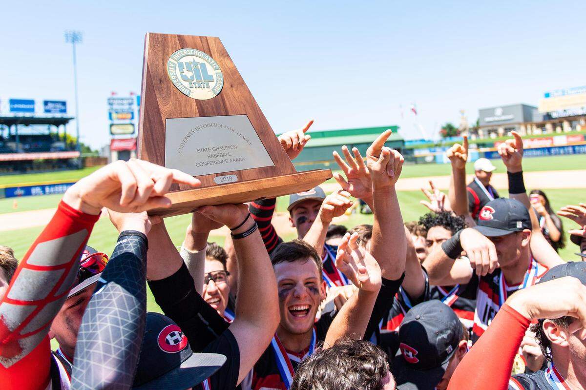 Colleyville Heritage vs. Georgetown in the 5A state title game at Dell Diamond in Round Rock, Saturday June 8, 2019.