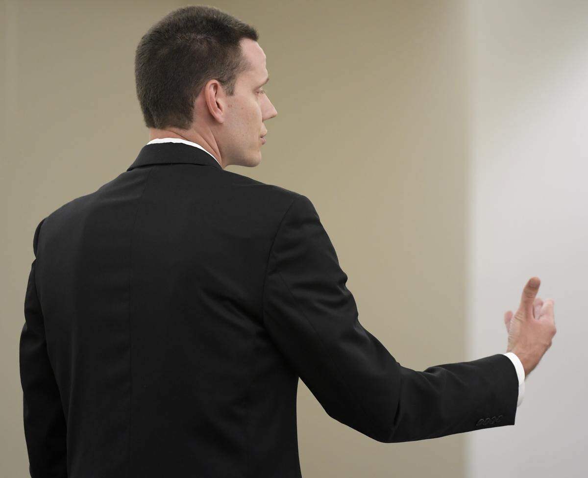 Prosecutor Matt Smid, Assistant Criminal District Attorney -- Chief of White Collar Crime/Public Integrity Unit, gives his closing arguments during a hearing in Ruben Gonzalez's court, State District Court 432 at Tim Curry Justice Center in Fort Worth, Texas, Friday, May 25, 2018.  The hearing was for Crystal Mason, who was convicted for illegal voting and sentenced to 5 years in prison.