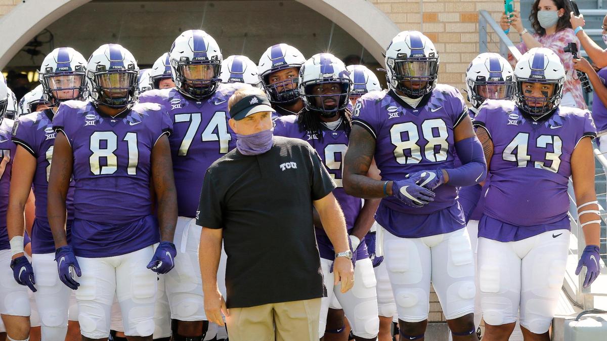 Early signing period for college football teams started on Wednesday.