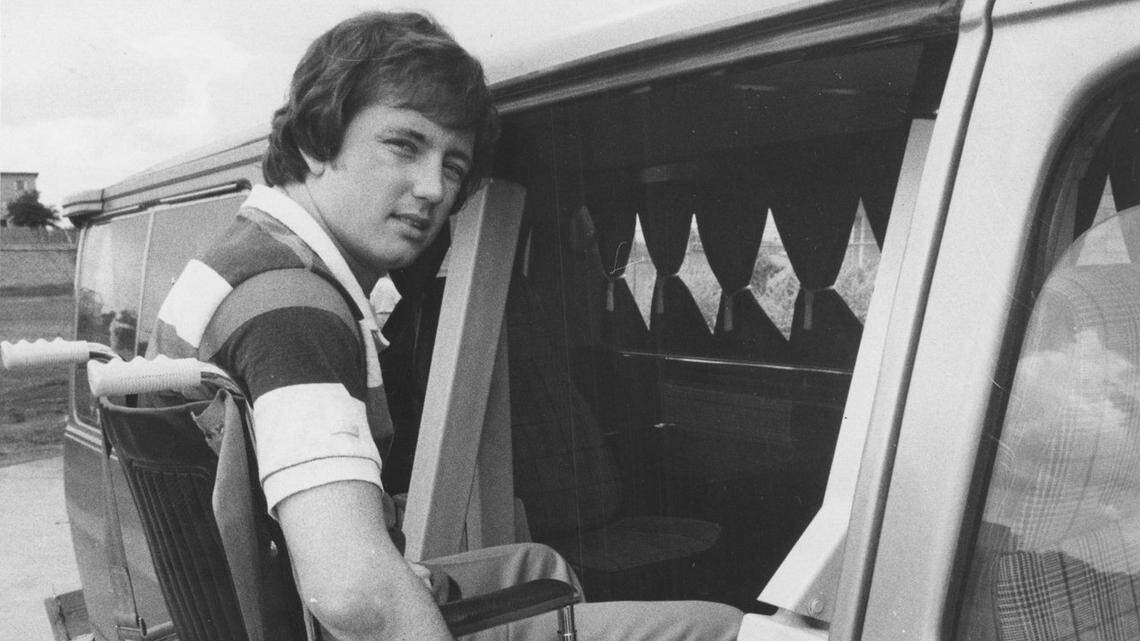 Former TCU running back Alvis Kent Waldrep Jr., who became paralyzed after being injured during a game in in 1974, died on Sunday. He was 67.