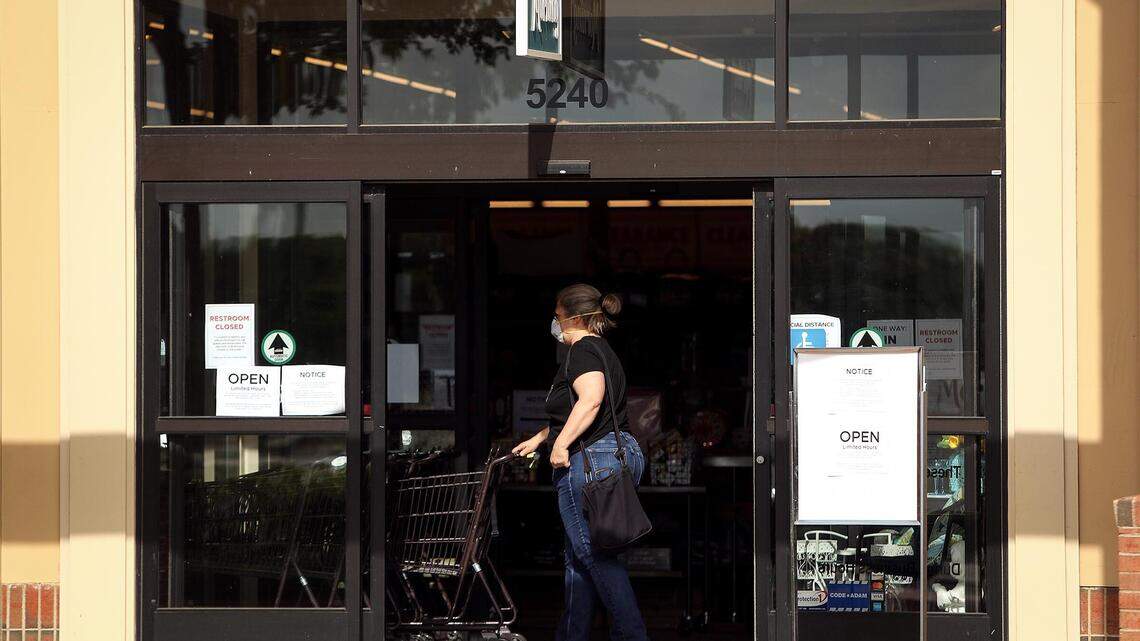 As ‘retail-to-go’ starts in Texas, Fort Worth closed this store that declared itself essential