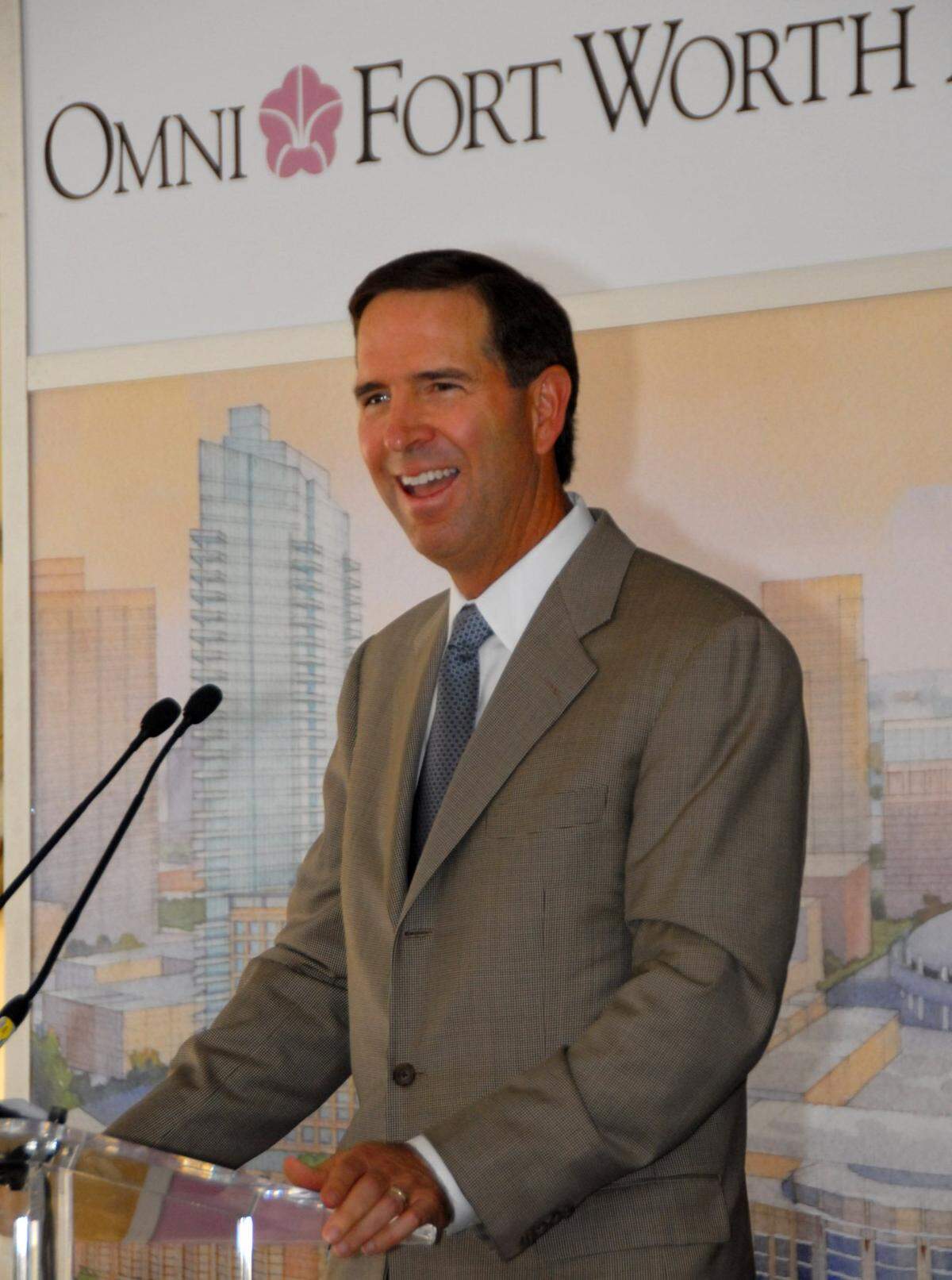 Omni hotel Chairman Robert Rowling addresses the crowd during groundbreaking ceremonies for the Omni hotel Fort Worth.