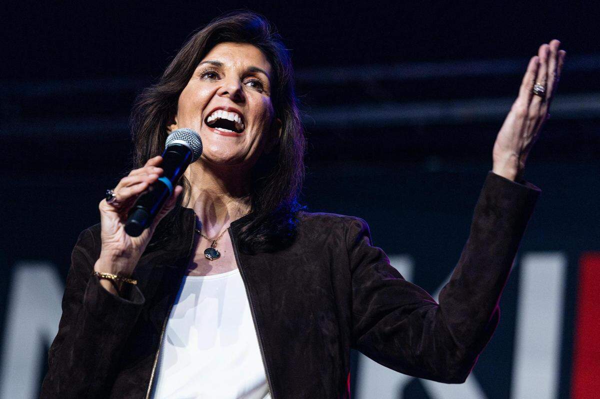Republican presidential candidate Nikki Haley speaks on stage to the crowd gathered for her presidential campaign rally at the Southside Music Hall in Dallas on Thursday, Feb. 15, 2024.
