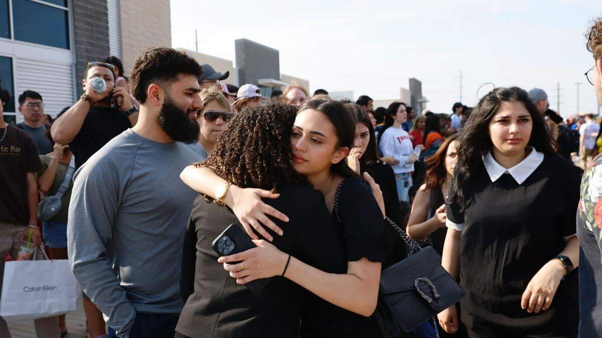 Fort Worth Mayor Mattie Parker makes statement in support of proposed gun control measure