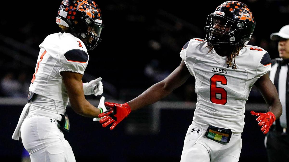 Aledo defeated Wichita Falls Rider on Friday at Apogee Stadium. The Bearcats will play for the Class 5A Division 2 state championship. (Steve Nurenberg Special to the Star-Telegram)