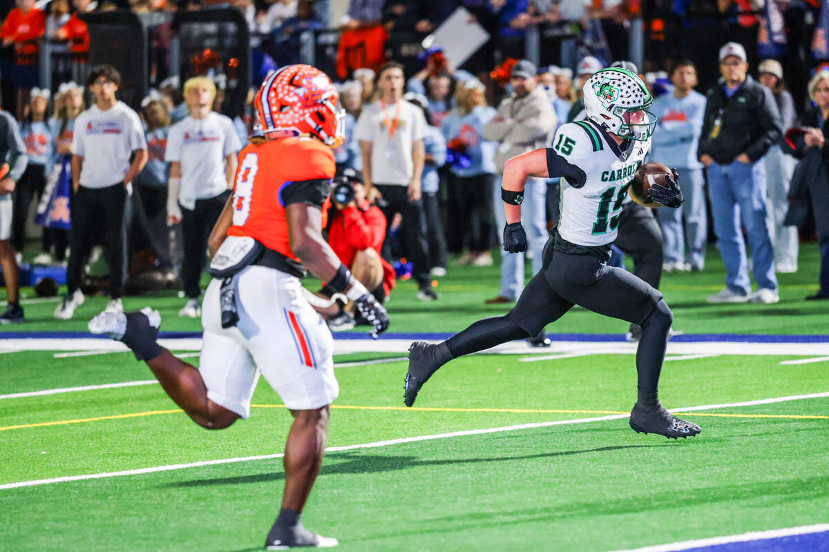 Carroll’s Caden Mackey scores In a 6A Division II area playoff game at Art Briles Stadium in Stephenville, Friday, Nov. 21, 2025.
