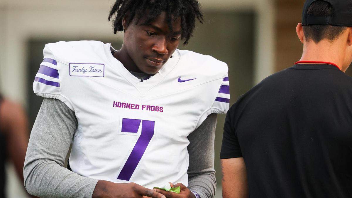 TCU wide receiver Jordan Hudson (7) has impressed the coaching staff duirng the first two spring football practices.