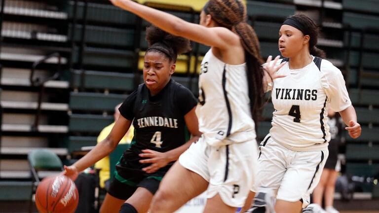 PHOTOS: Kennedale girls eliminated in regional quarterfinals by Dallas Pinkston
