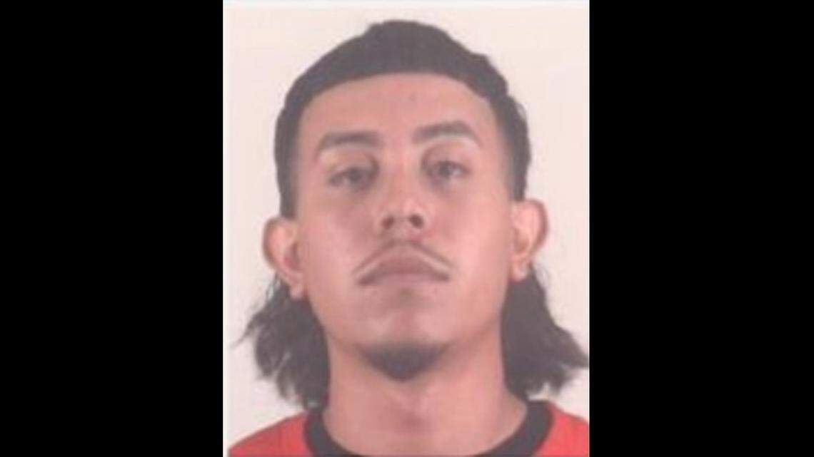 Fort Worth police are asking for the public’s help in locating Axel Anwar Zamora, a fugitive suspect wanted for aggravated robbery.