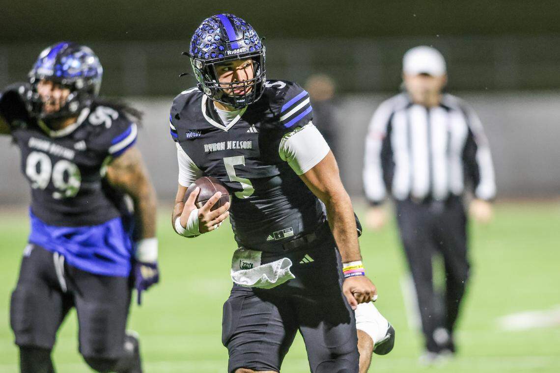 Byron Nelson quarterback Parker Almanza runs for a 26-yard touchdown against Denton Guyer in a Class 6A Division II regional semifinal Friday.