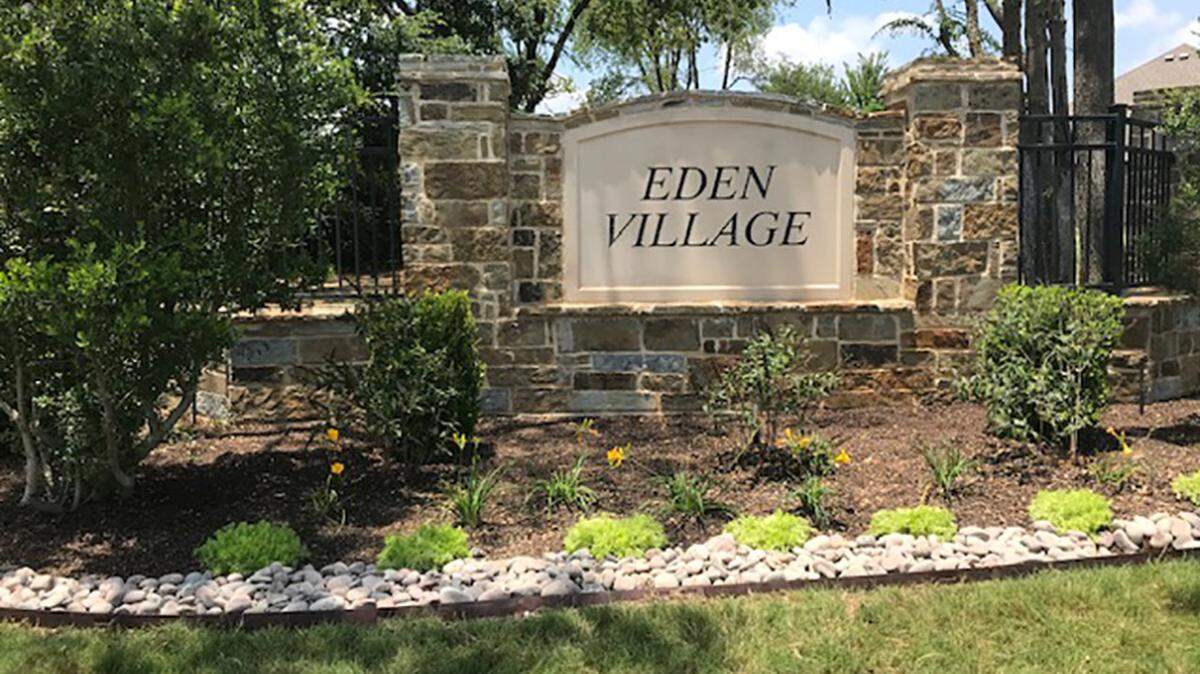 Arlington neighborhoods can apply for the city’s Neighborhood Matching Grant program to beautify public spaces. Each neighborhood can apply for up to $25,000 for projects that might include public art, beautification, landscaping, entrance signs, sidewalks, etc.