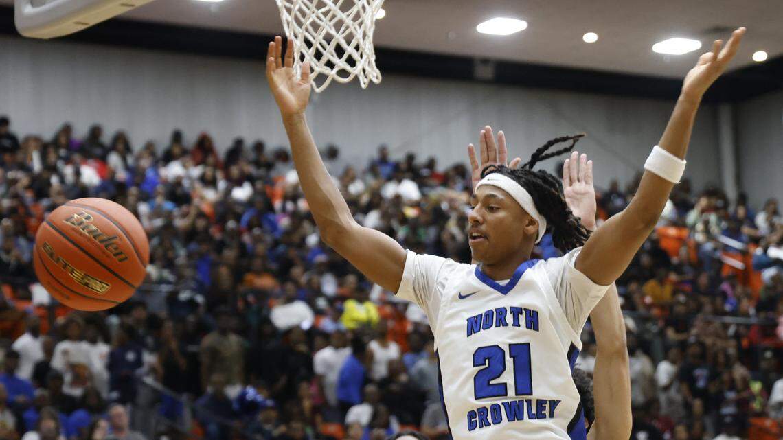 A high school basketball game in Ft. Worth drew more fans than the ACC Tournament