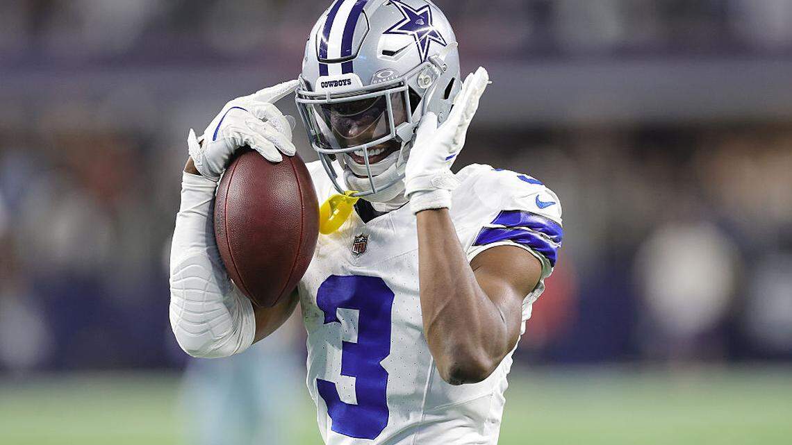 Cowboys evolving offense around George Pickens despite his unclear future