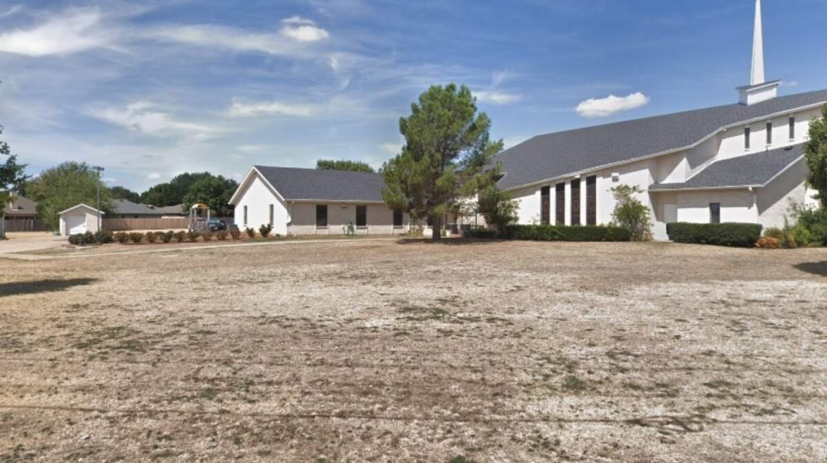 A Fort Worth husband and wife were killed Sunday morning as they attempted to drive into the parking lot of Grace Lutheran Church in south Fort Worth.