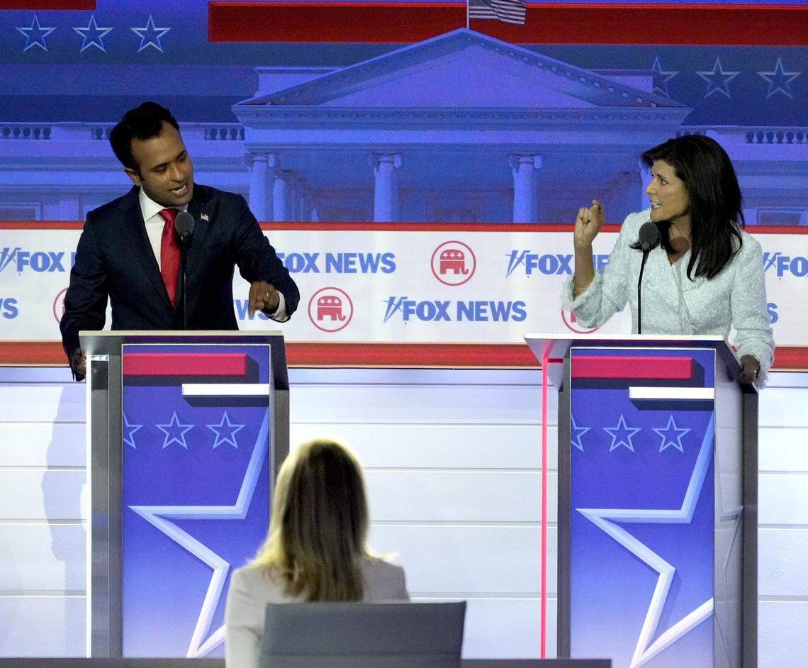 Republican presidential candidates Vivek Ramaswamy (left) and Nikki Haley argue during the first 2023 Republican presidential debate. (Mike De Sisti-USA TODAY NETWORK)