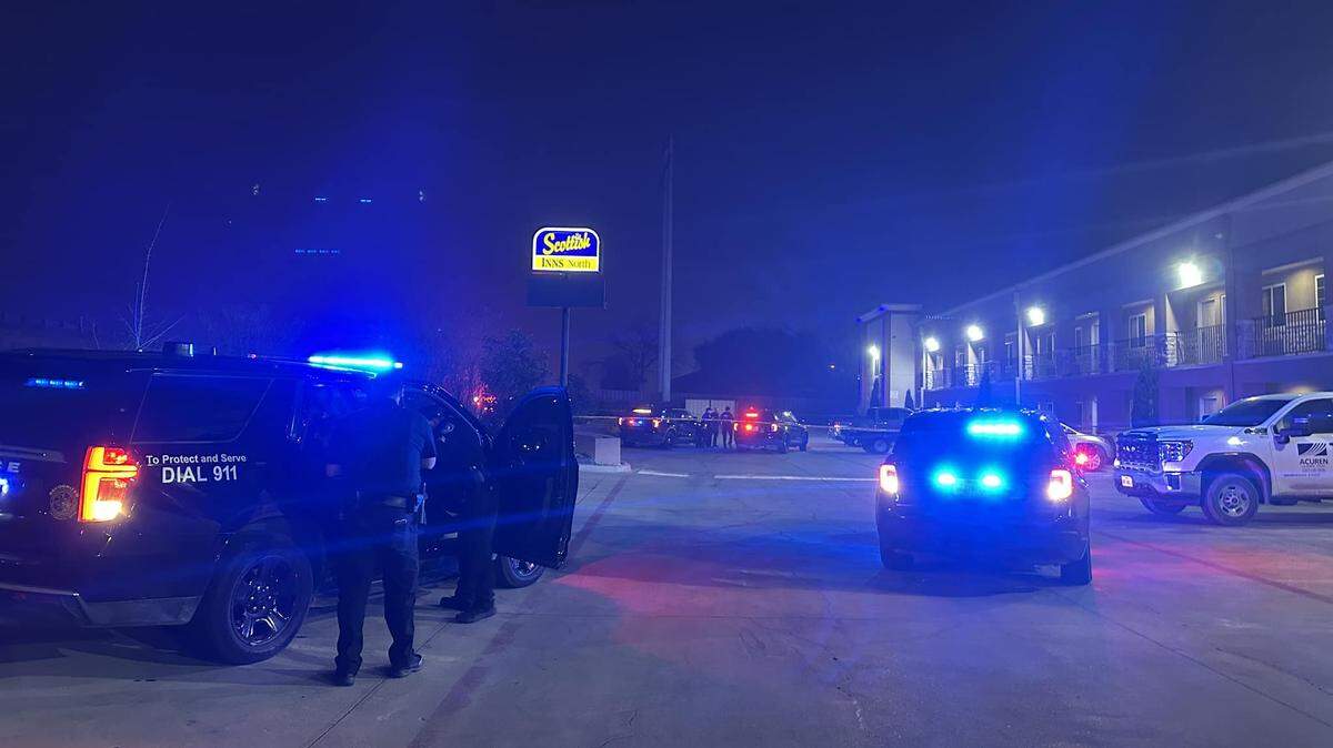 White Settlement police arrested a suspect after a man was found shot in the parking lot of a motel early Wednesday morning.