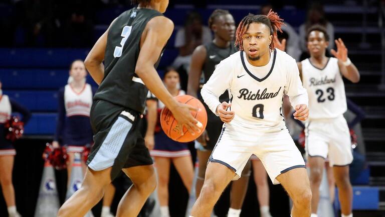 PHOTOS: Richland knocks off Arlington Seguin in boys basketball area round